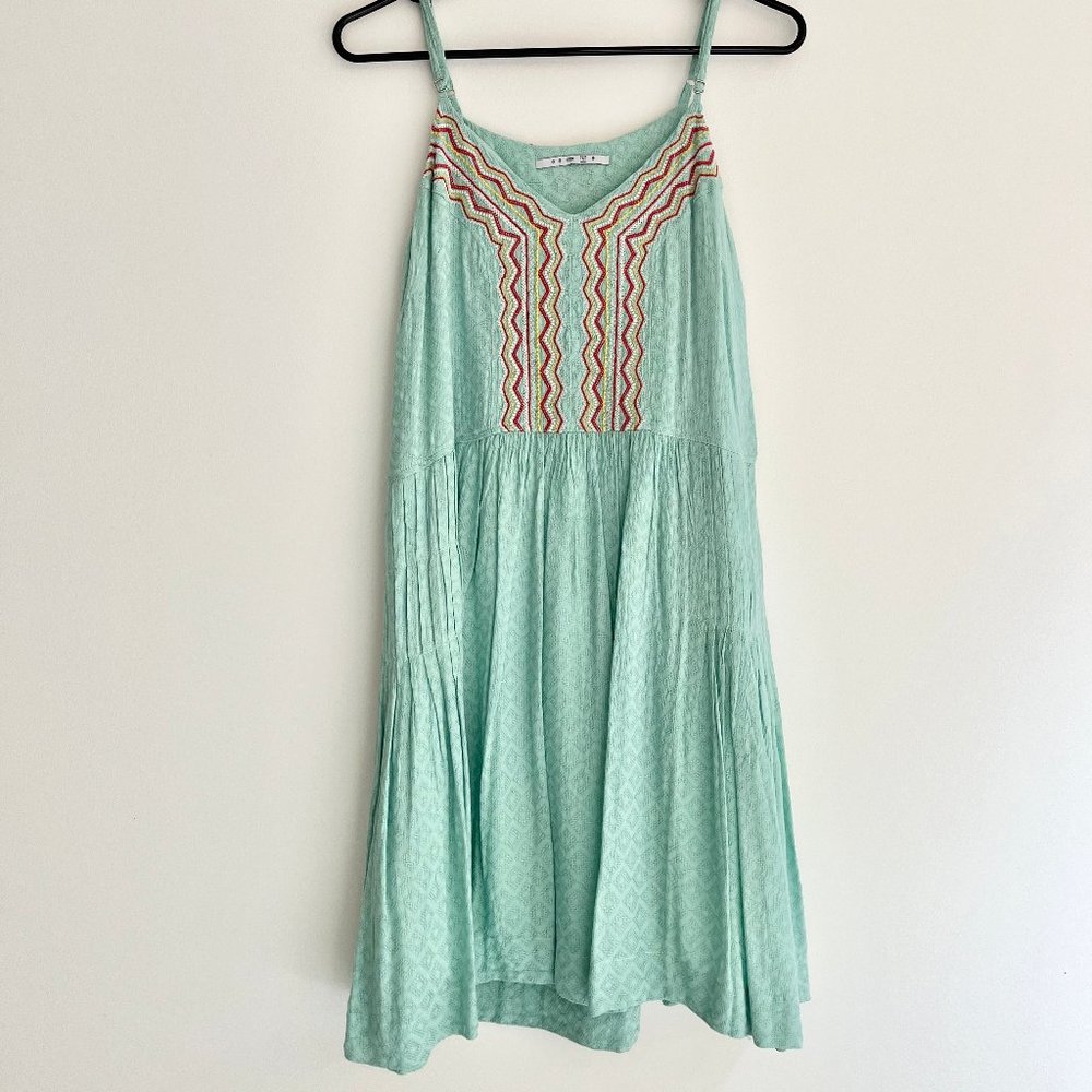 Cantao embroidered dress